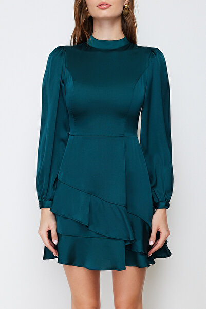 Trendyol Collection Szmaragdowa zielona spódnica w kształcie litery A z falbaną, satynowa sukienka TWOAW21EL1891