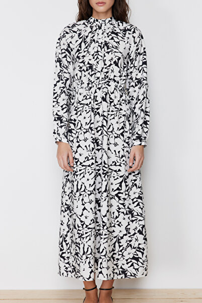Trendyol Modest Μαύρο φλοράλ υφαντό φόρεμα TCTSS24EB00047