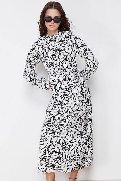 Trendyol Modest Μαύρο φλοράλ υφαντό φόρεμα TCTSS24EB00047