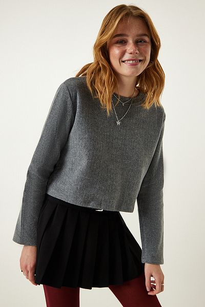 Happiness İstanbul Women's Gray Soft Textured Crop Knitted Blouse AH00158