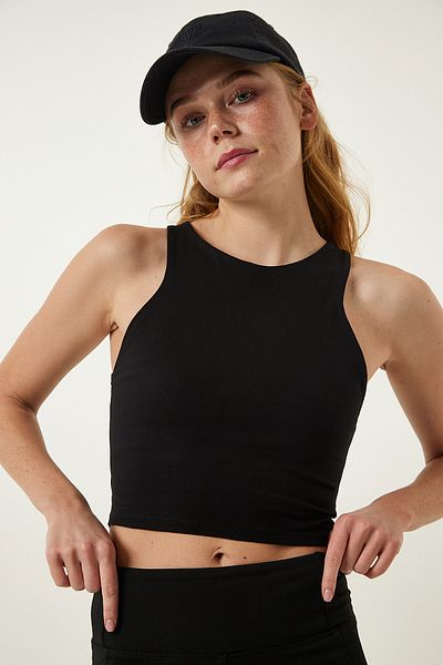 Happiness İstanbul Women's Black Halter Neck Crop Knitted Blouse OW00027
