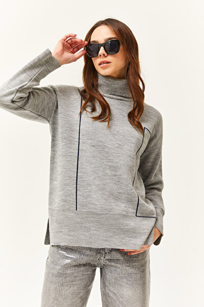 Olalook Pulover gri pentru tricotaje cu dungi cu guler rotit pentru femei KZK-19000791