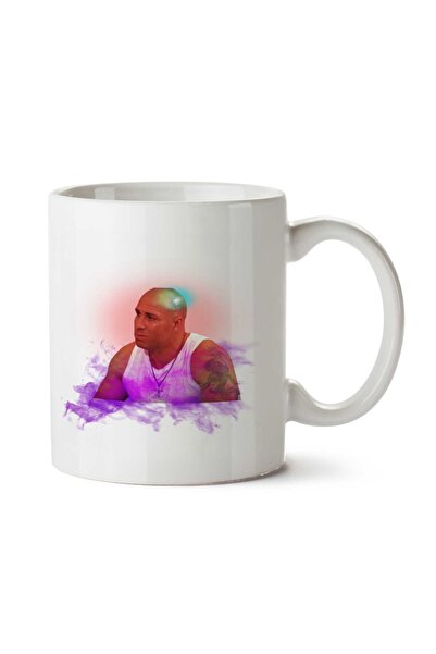 ART HEDİYE كوب Vindiesel Meme مطبوع على الجانبين