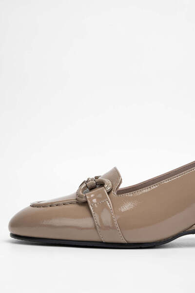 Tamer Tanca Kadın Hakiki Deri Vizon Rugan Klasik Ayakkabı