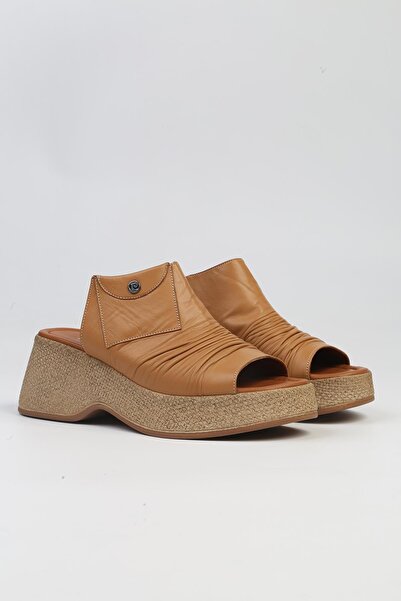 Pierre Cardin ®| PC-7211- 3807 Tan-Women's Heeled Slippers