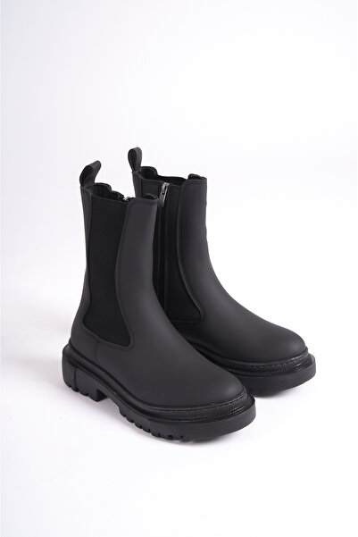 Siwera Kadın siyah lastikli ve fermuarlı kaydırmaz ve yüksek tabanlı mat deri bot