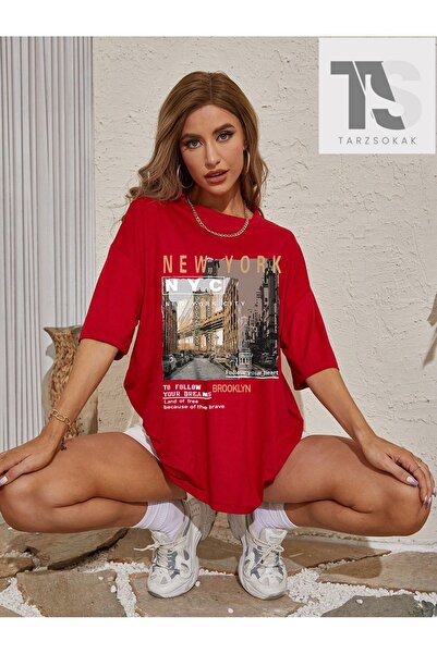 Tarzsokak Μπλουζάκι με σχέδιο Street View και σλόγκαν, με ανοιχτούς ώμους