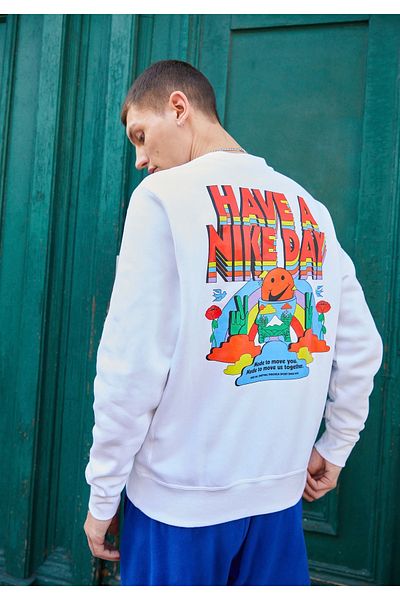 KARL KANI Sports Sweatshirts Styles Prices Trendyol Page 26