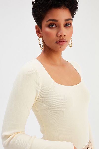 Sateen Square Neck Sweater - Ecru