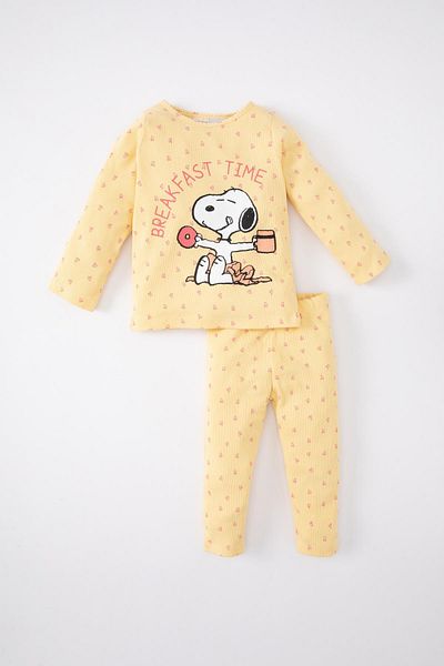 DeFacto Snoopy Ribbed Baby Girl Pajama Set - Long Sleeve, Top and Bottom Set B9781A524Sp