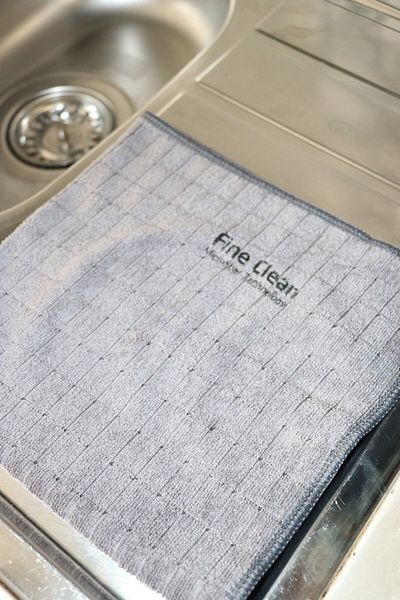 Fine Clean (1 Piece) Microfiber Checkered Dust and Kitchen Cloth Stain Resistant Miss 40X40 cm