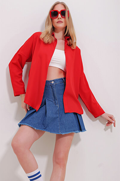 Trend Alaçatı Stili Women's Red Cuffed Cotton Basic Shirt ALC-X11494