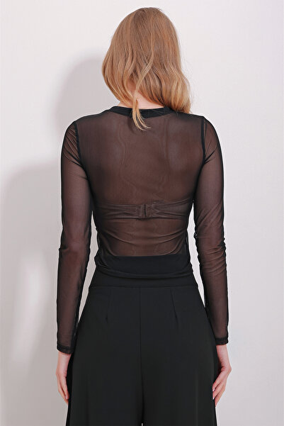 Trend Alaçatı Stili Dámský tyl s černým cyklistickým límcem, detailní přední halenka ALC-X11515