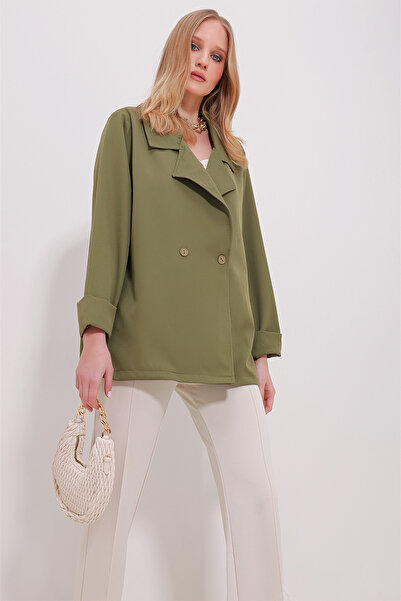 Trend Alaçatı Stili Dámská khaki bunda Atlas s dvojitým límcem a knoflíkem s dvojitým rukávem ALC-X11536