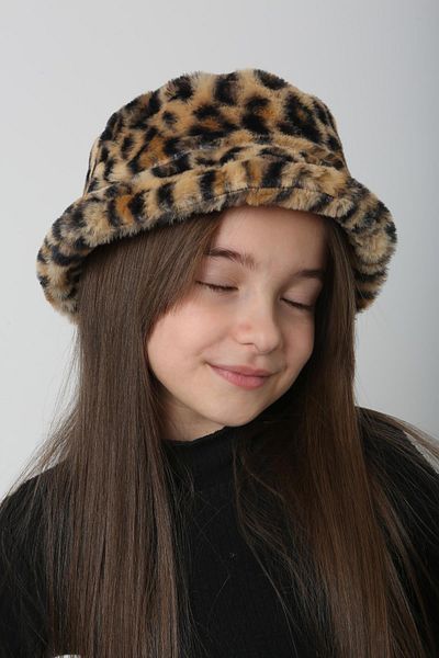 Saria Moda Girl's Plush Bucket Hat