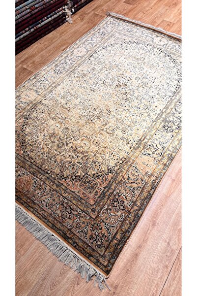 Turkmen Rug El dokuma ipek halısı