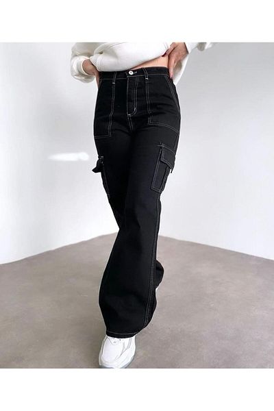 LAMİRA White Stitched Cargo Pocket Trousers Wide Leg