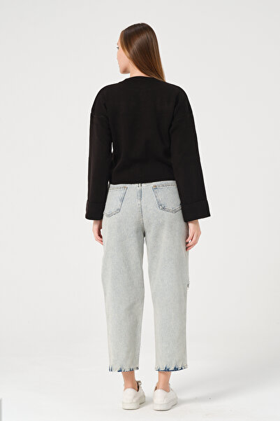 PUNKY CAT Жіночий чорний светр з коміром-стійкою та деталями на рукавах