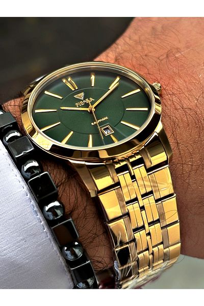 Fiesta Gold Color Classic Plain Steel Sapphire Glass Luxury Steel Business Men's Wrist Watch + BRACELET GIFT