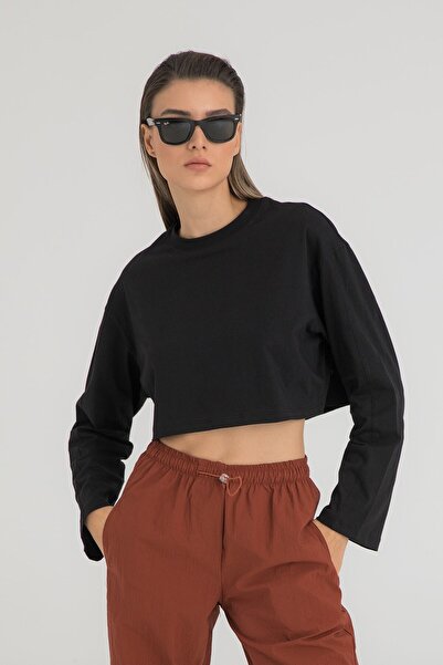 SHEISMONO Oversize Long Sleeve Crop T-shirt Black