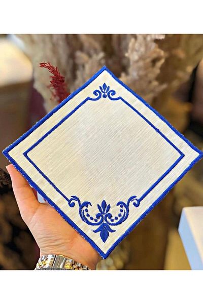Bonny Home Pachet de 6 șervețele de prezentare pentru cocktail brodate albastre - colțate și culoare cafea