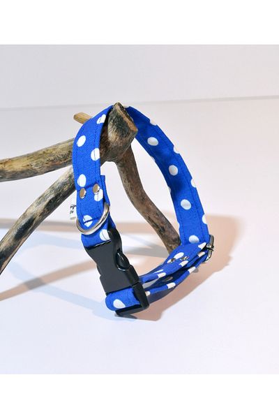 minart design WHITE DOT DOG CREST