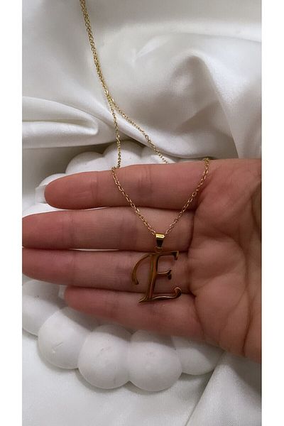 Accessories قلادة من الفولاذ باللون الذهبي بحرف E