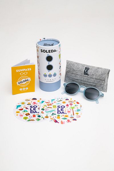 SOLEDA Adult Sunglasses Sky Blue