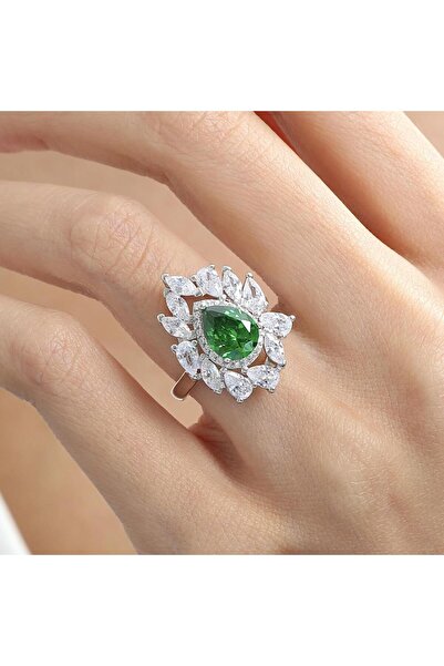 Effective Diamond İstanbul İhtişamı Sentetik Zümrüt Taşlı Gümüş Yüzük