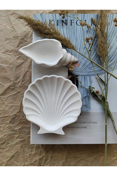 Minima Art Studio Decorative Seashell Shaped Jewelry Plate Organizer Plate Set of 2