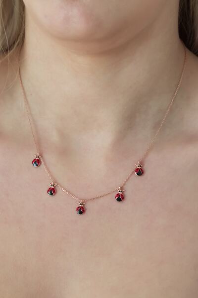 Nereze Uğur Böceği Şans Kolye Kadın Gümüş Kolye 925 Ayar