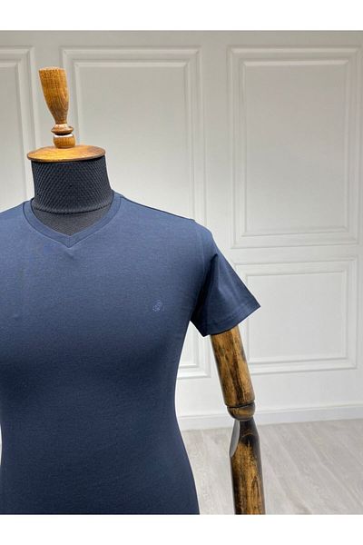 Sarar Tricou de bază cu decolteu în V bleumarin