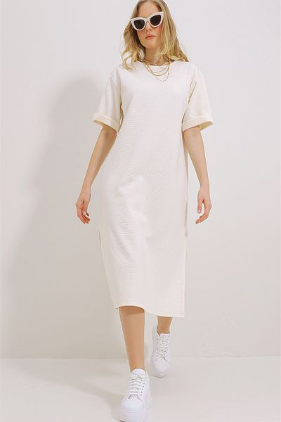 Trend Alaçatı Stili Women's Ecru Crew Neck Double Sleeve Slit Dress ALC-X11485