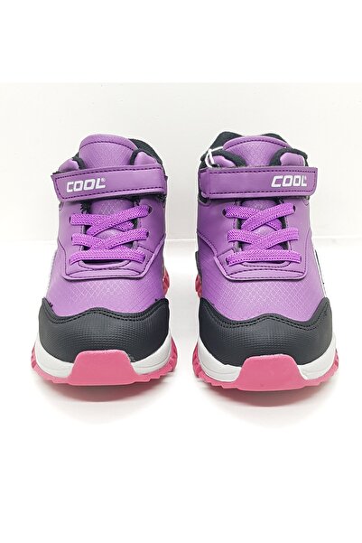 Cool IŞIKLI KAYMAZ DİŞLİ KAUÇUK TABANLI, EXTRA YUMUŞAK İÇ TABANLI SUYA DAYANIKLI OUTDOOR BOT