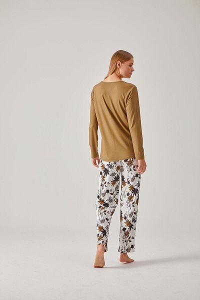 Pamuk & Pamuk Walnut Green Viscose Women's Pajama Set - Black Floral Patterned T-shirt