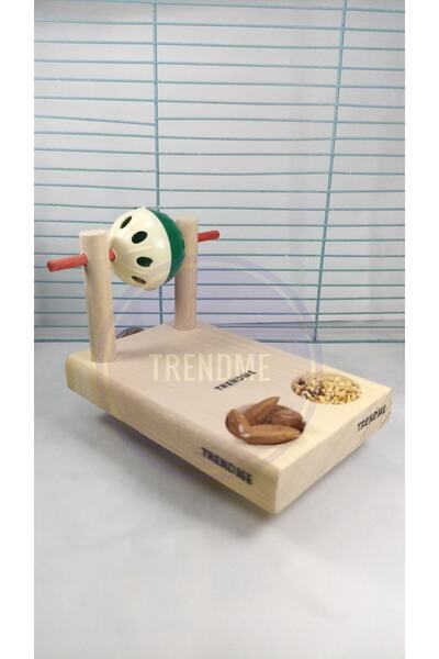 UniqBirdToys Trendme Wooden Bell Ball Perch Feeder