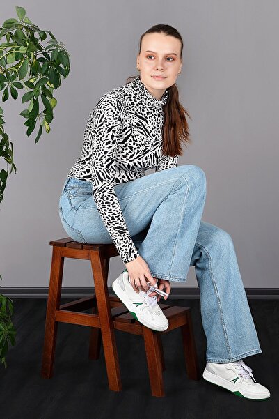 Refilya Kahverengi Ahşap Katlanır Merdiven