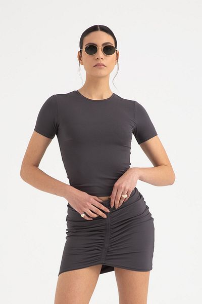 SHEISMONO Bluză cu mânecă scurtă cu gât rotund la atingere moale, afumată