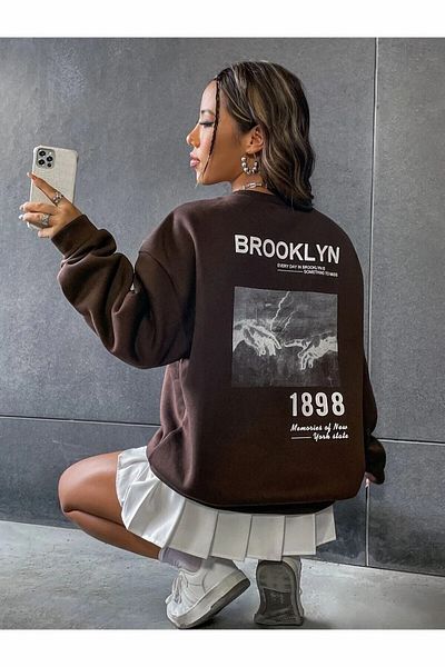 DAXİS Sportwear Company Унисекс голям суичър с щампа с кръгло деколте
