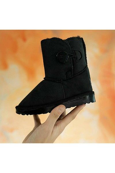 POLENS Children's Black Fur Lined Single Button Boat Shoes (Order at least 1 Size Larger)