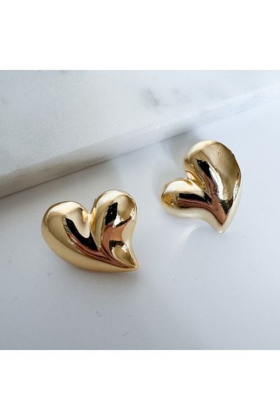 CHARMLUCKY Heart Earrings
