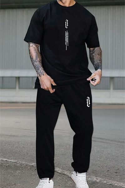 over head oh Men's Oversize Jogger Set - Black Vertical Printed T-shirt