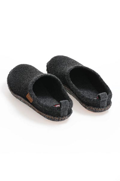 GEZER Black Men's Wool Felt Non-Slip Silent Sole Very Light Soft Winter House Slippers