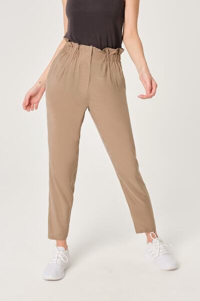 Dagi Mink Short Skinny Leg Elastic Waist Trousers