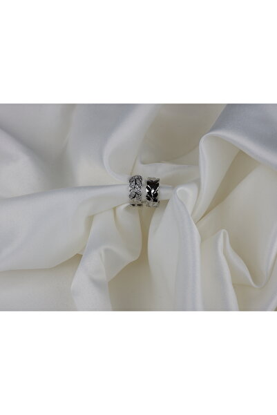 Hariqa zirkon taşlı yaprak desenli halka küpe silver