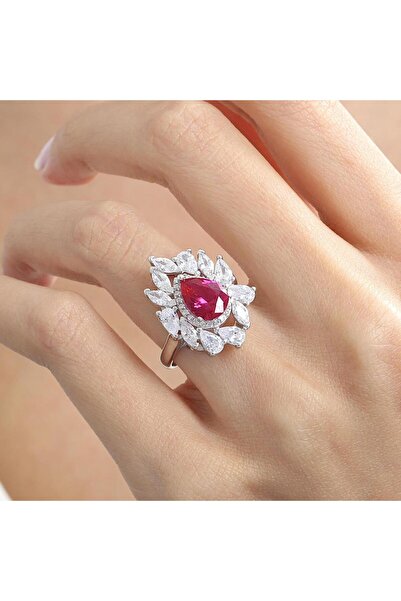 Effective Diamond İstanbul İhtişamı Sentetik Yakut Taşlı Gümüş Yüzük
