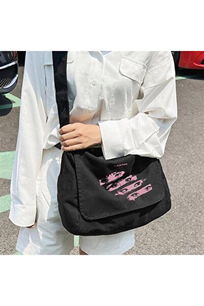 Toum K-Pop Serisi Blackpink Eyes Baskılı Unisex Siyah Postacı Çantası