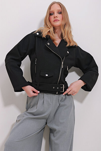 Trend Alaçatı Stili Haină neagră pentru femei cu buzunar cu fermoar și ștampi...