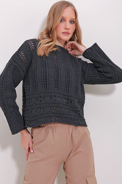 Trend Alaçatı Stili Women's Anthracite Boat Neck Openwork Knitwear Sweater ALC-X11521