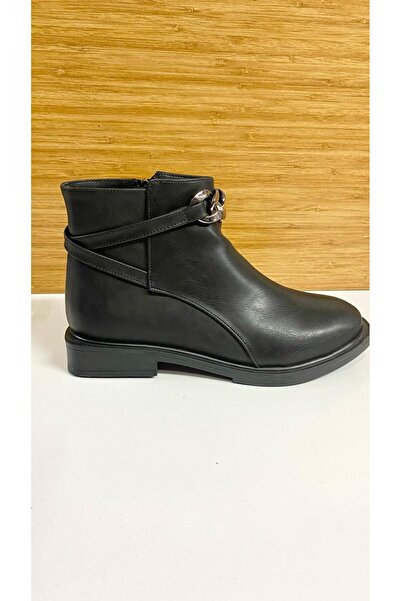 Sinem Çeyiz Senyoreta 760 Zincir Tokalı Topuksuz Kısa Bot